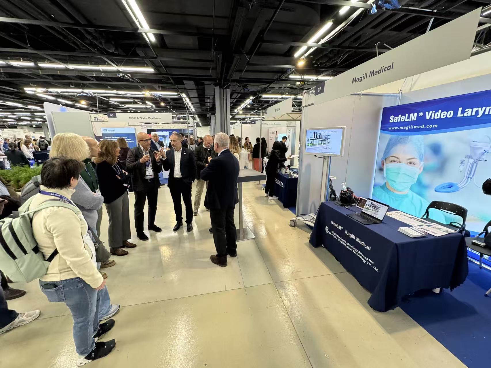 Newsroom head image - Original